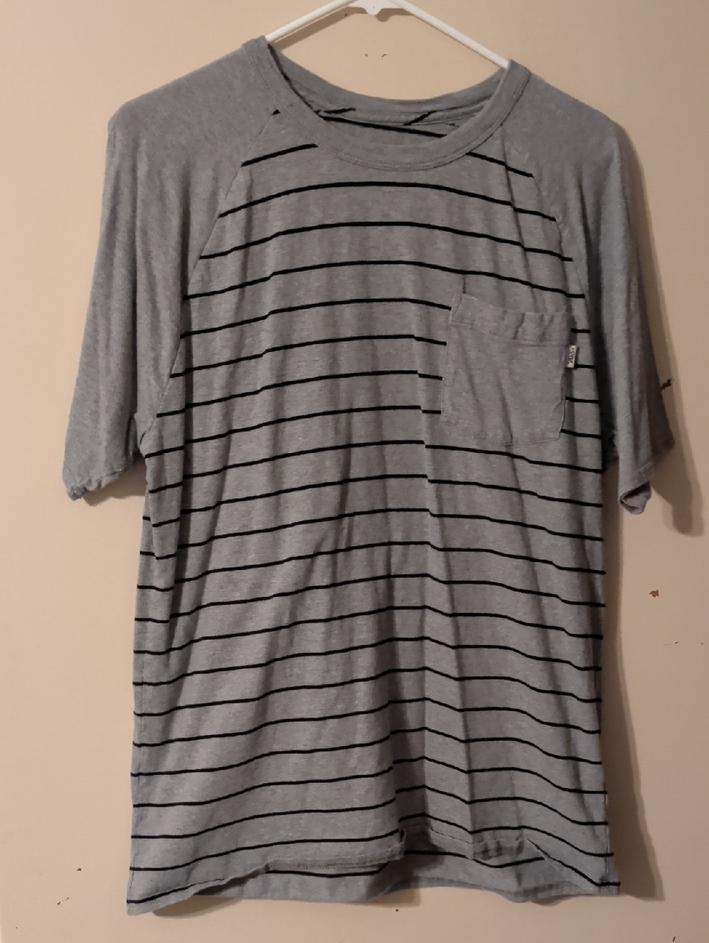 Vans Men's Light Gray Striped Pocket Tee